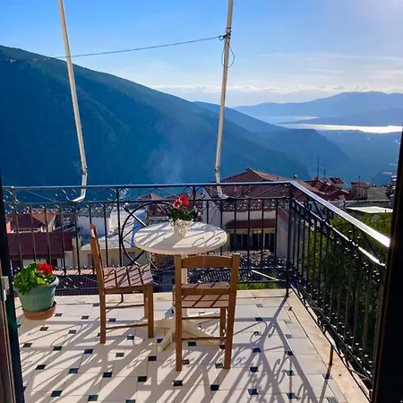 Celebrity V I P The Navel Of The Earth, Center-delphi-penthouse Galaxy&sky Panoramic View, Harmony&yoga Apartament