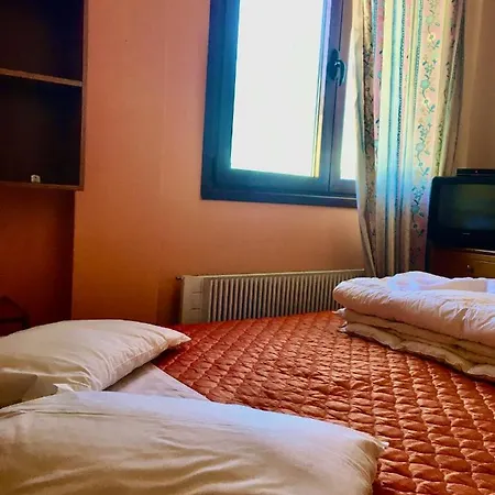 Celebrity: Penthouse Galaxy With Panoramic Views Delphi