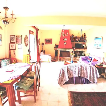 Celebrity V I P The Navel Of The Earth, Center-delphi-penthouse Galaxy&sky Panoramic View, Harmony&yoga *