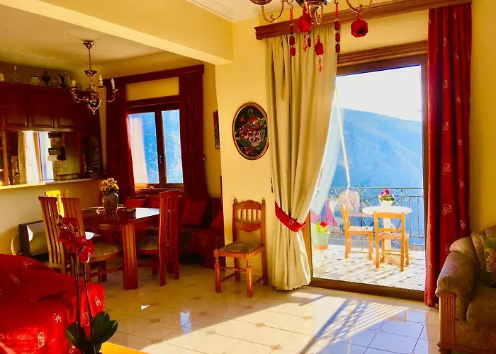 Celebrity V I P The Navel Of The Earth, Center-delphi-penthouse Galaxy&sky Panoramic View, Harmony&yoga *