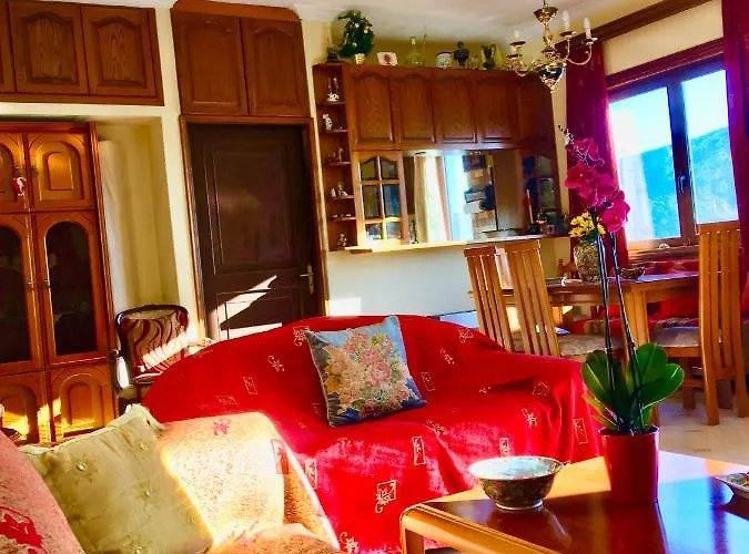 Celebrity V I P The Navel Of The Earth, Center-delphi-penthouse Galaxy&sky Panoramic View, Harmony&yoga